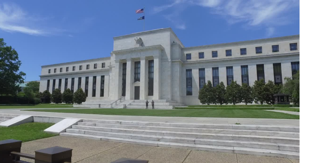 The US Federal Reserve Holds Steady in Delicate Balancing Act